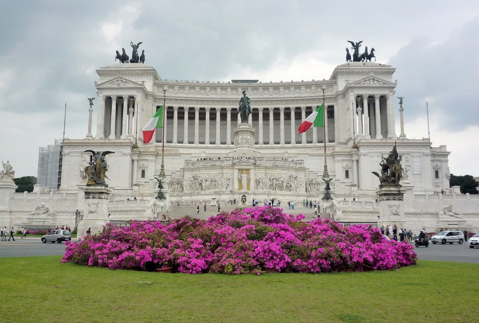  Vittoriano e Piazza Venezia em Roma na Itália