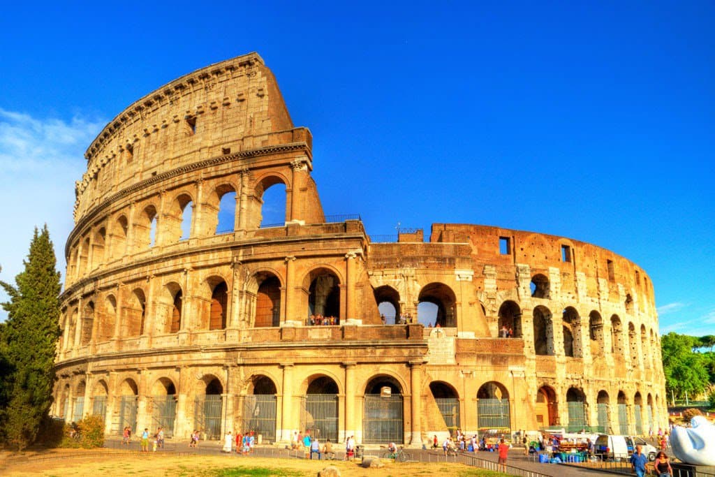  Coliseu de Roma na Itália