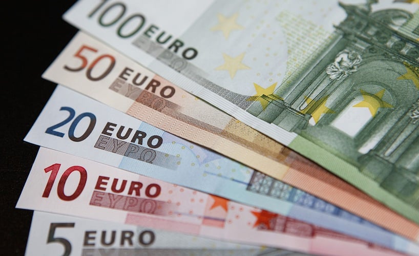 Levar os euros em espécie para Milão