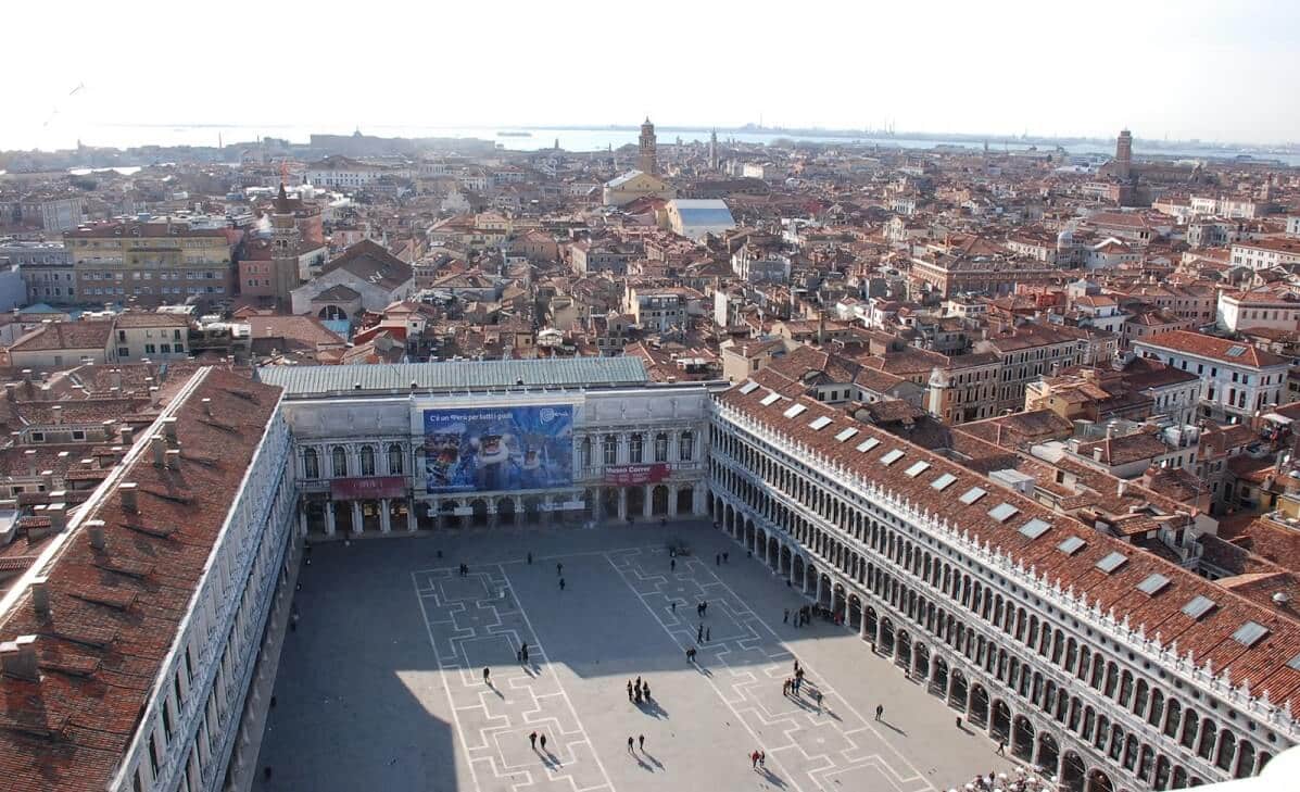 Vista da Torre Veneziana ou Campanário de São Marcos em Veneza
