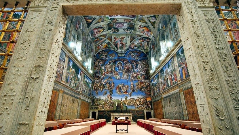 Interior da Capela Sistina no Vaticano