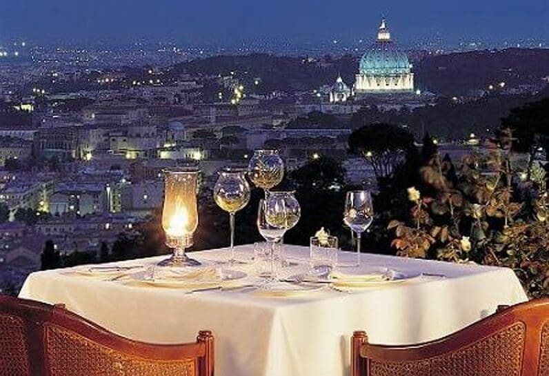 Restaurante romântico em Roma