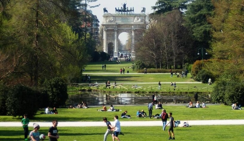 Parque Sempione Park em Milão 