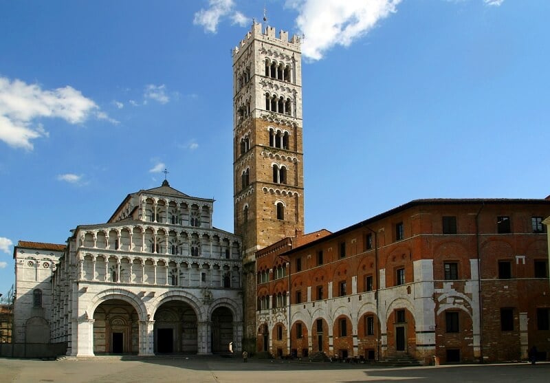 Cidade de Lucca em Toscana