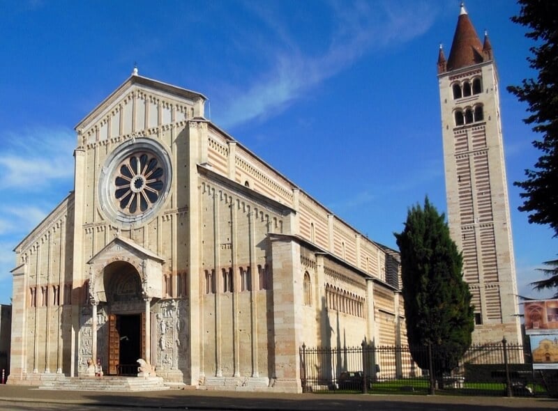  Basílica di San Zeno Maggiore em Verona na Itália