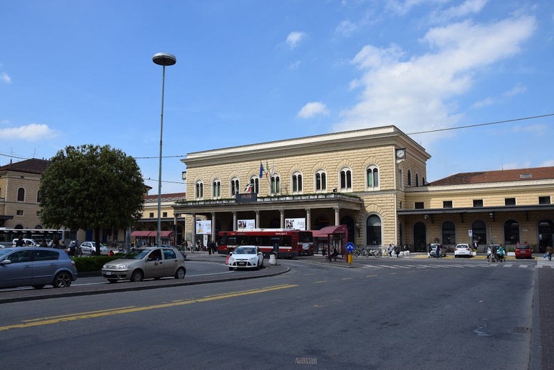 Região da estação de trem de Bolonha