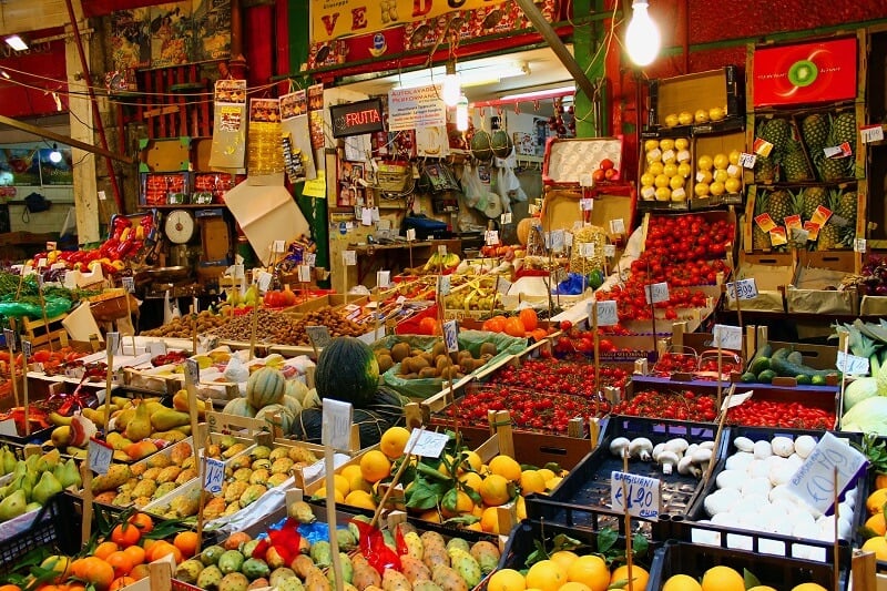Mercado Vucciria em Palermo na Itália