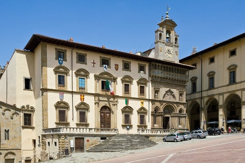 Palazzetto della Fraternità dei Laici na Piazza Grande em Arezzo