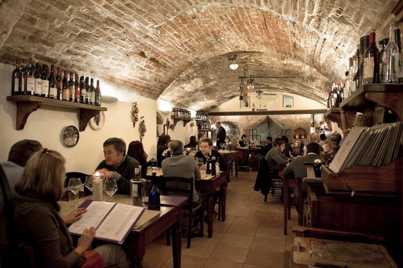 Ristorante La Taverna di San Giuseppe em Siena 