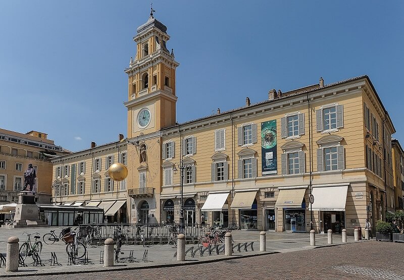 Palácio do Governador na Piazza Garibaldi em Parma