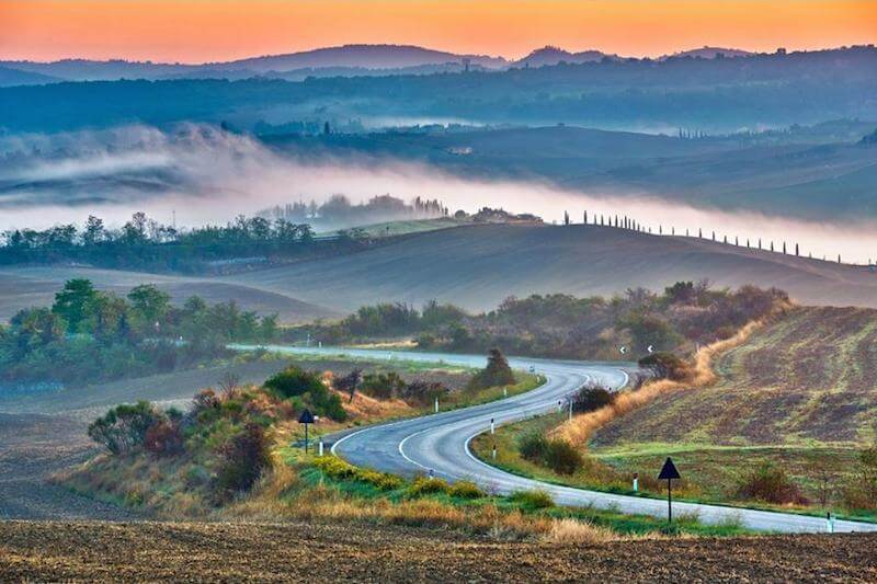 Estrada na Toscana