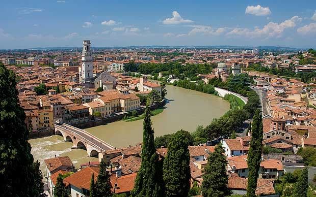 Passeio por Verona nas redondezas de Milão