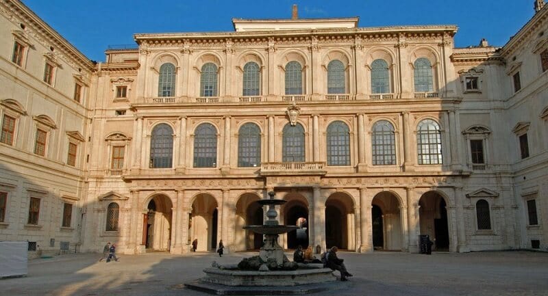 Palácio que abriga a Galeria Nacional de Arte Antiga em Roma
