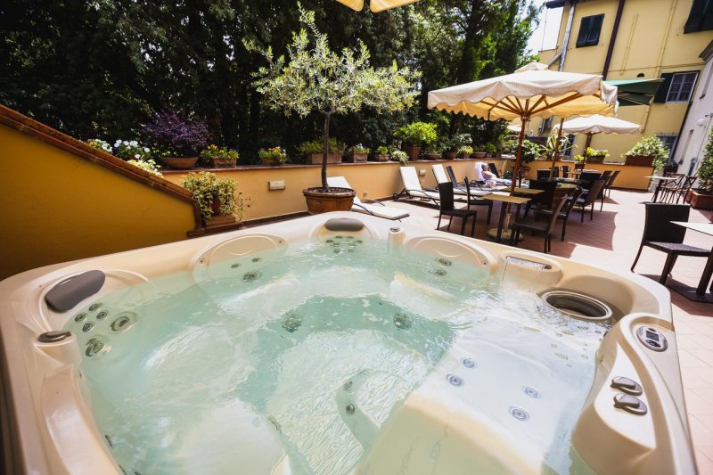 Hotel Ilaria & Residenza dell'Alba em Lucca