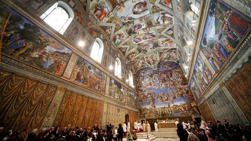 Vista panorâmica da Capela Sistina no Vaticano