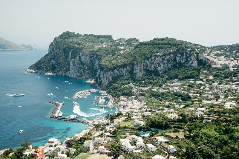 Vista da ilha de Capri