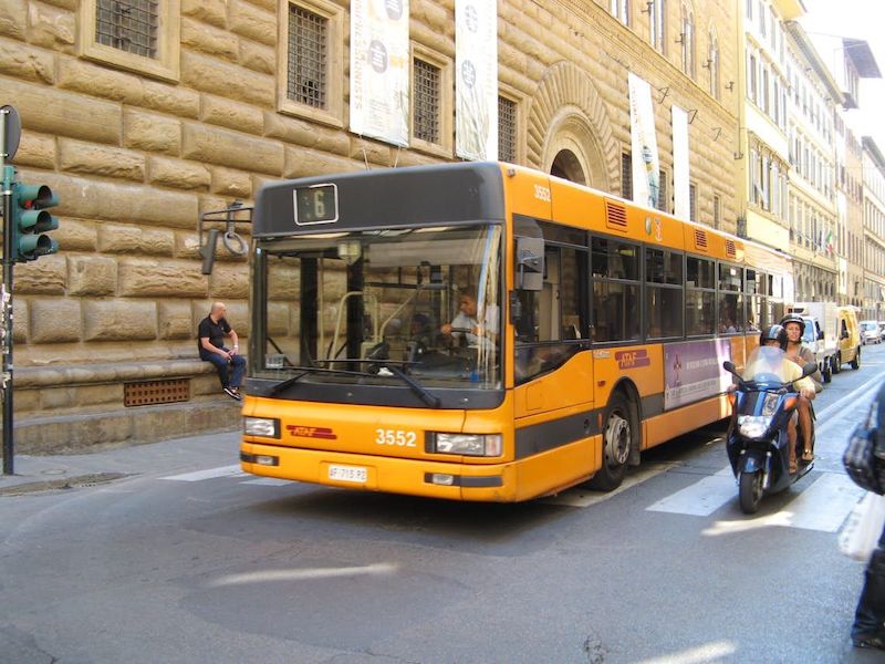 Ônibus em Florença